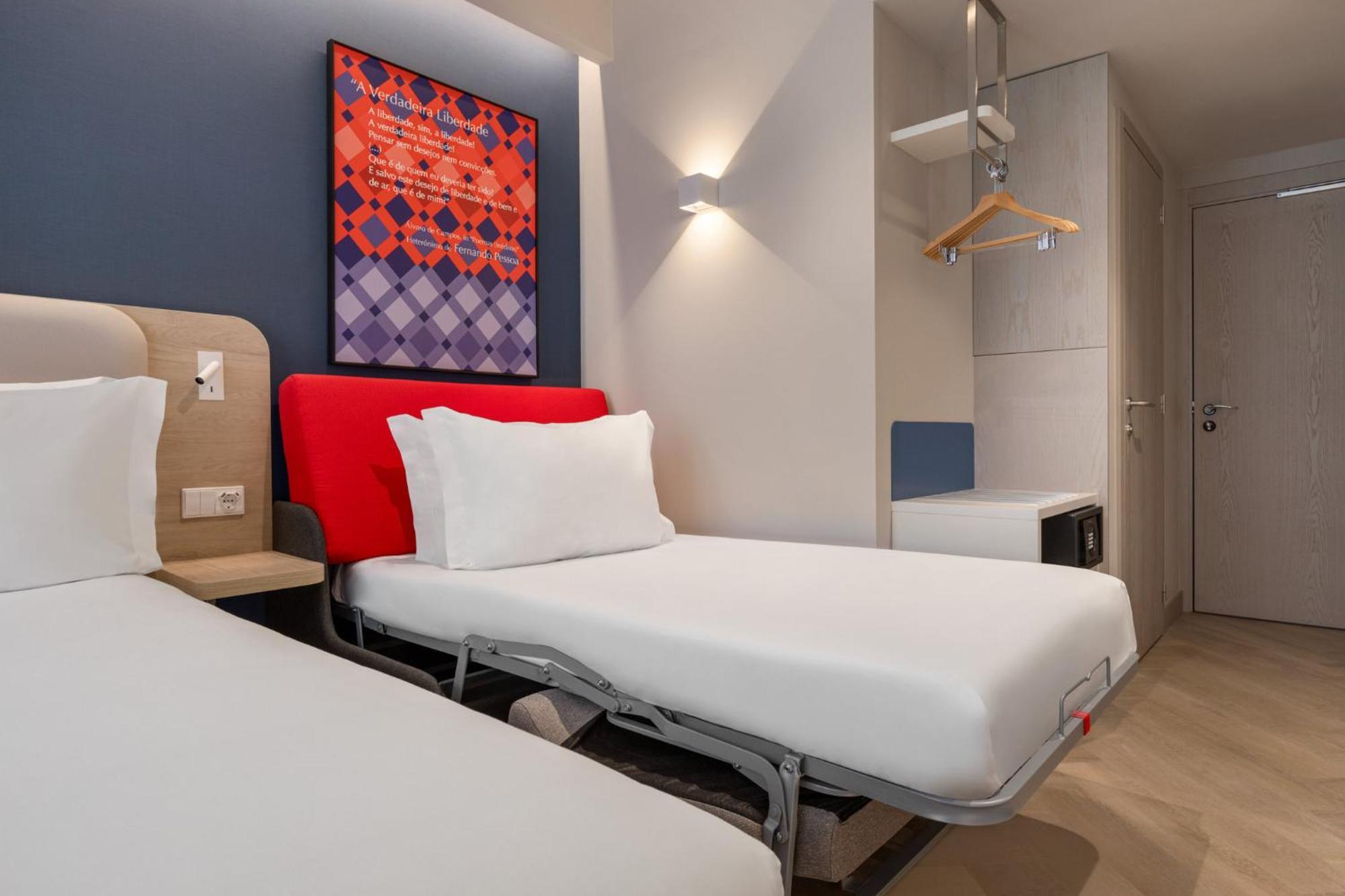 Holiday Inn Express Porto - Boavista By Ihg Exteriör bild
